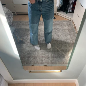 Monki jeans - Säljer dessa as snygga jeans från monki! 175 kr inkl!!!