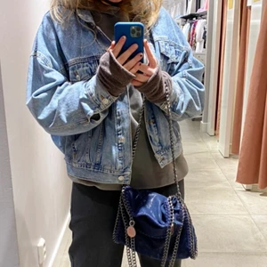 Jeansjacka - Helt felfri, frakt tillkommer ❤️