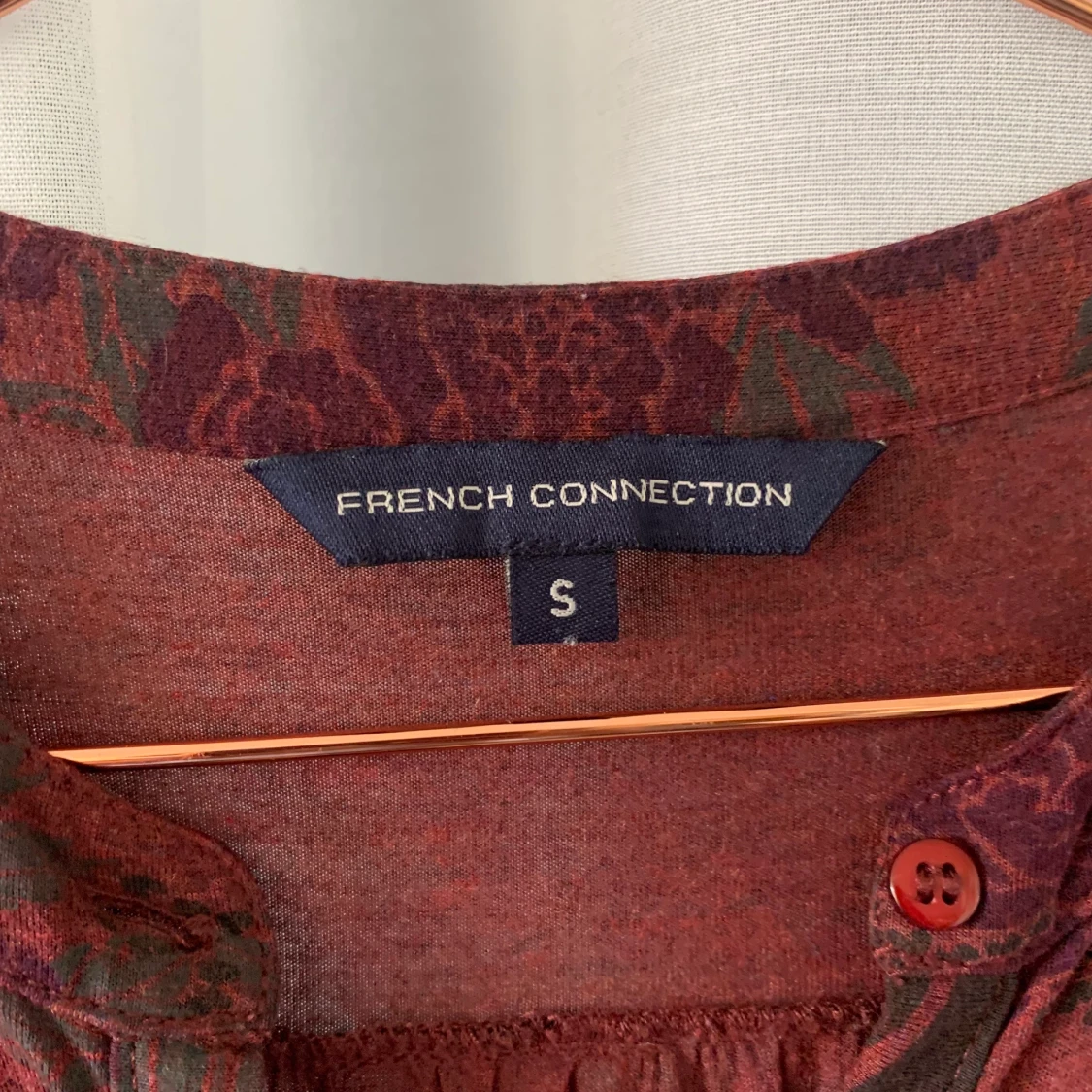 Klänning från French Connection - 91