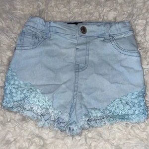 Baby girl short - Short från baby girl strl 92 blå