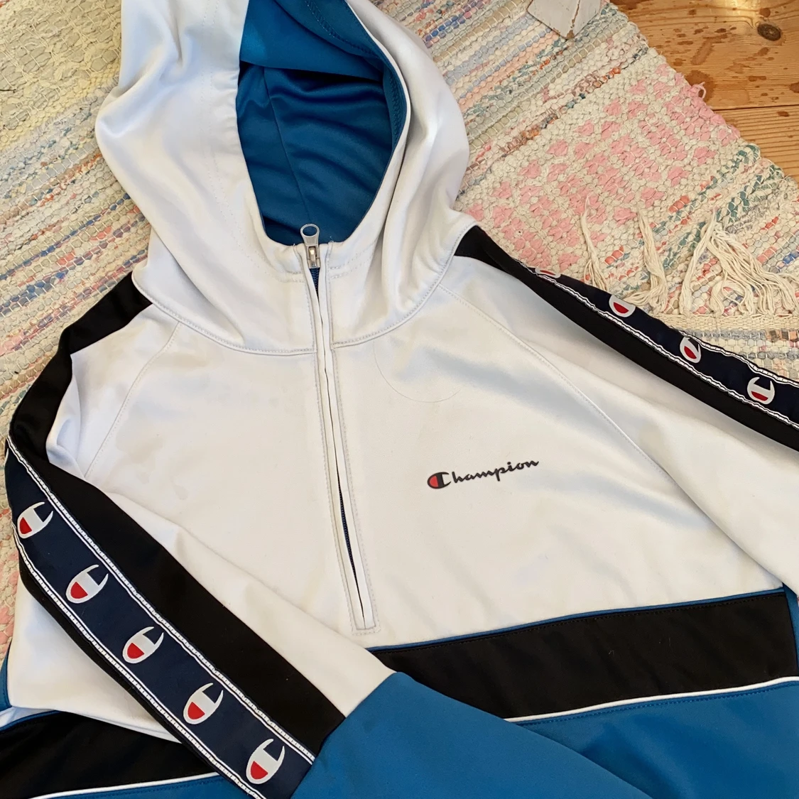 Champion hoodie