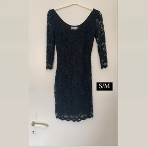 Klänning  - Svart klänning 