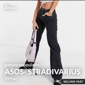 Asos stradivarius! - Orginal pris,409. Aldri brukt. Tyvärr säljer de populära stradivarius 90 dad jeans. Lite för kort för min smak eftersom jag är 169😢 Storlekarna är ganska små, vilket innebär att byxorna indikerar en S snarare än M trots att de är 38💕!
