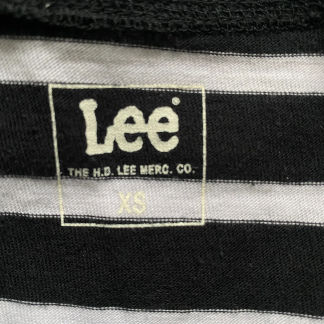 Randig tröja från Lee - 91