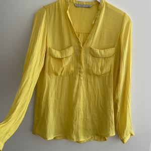 Gul Zara tröja storlek Xs - Fil Zara tröja i storlek Xs