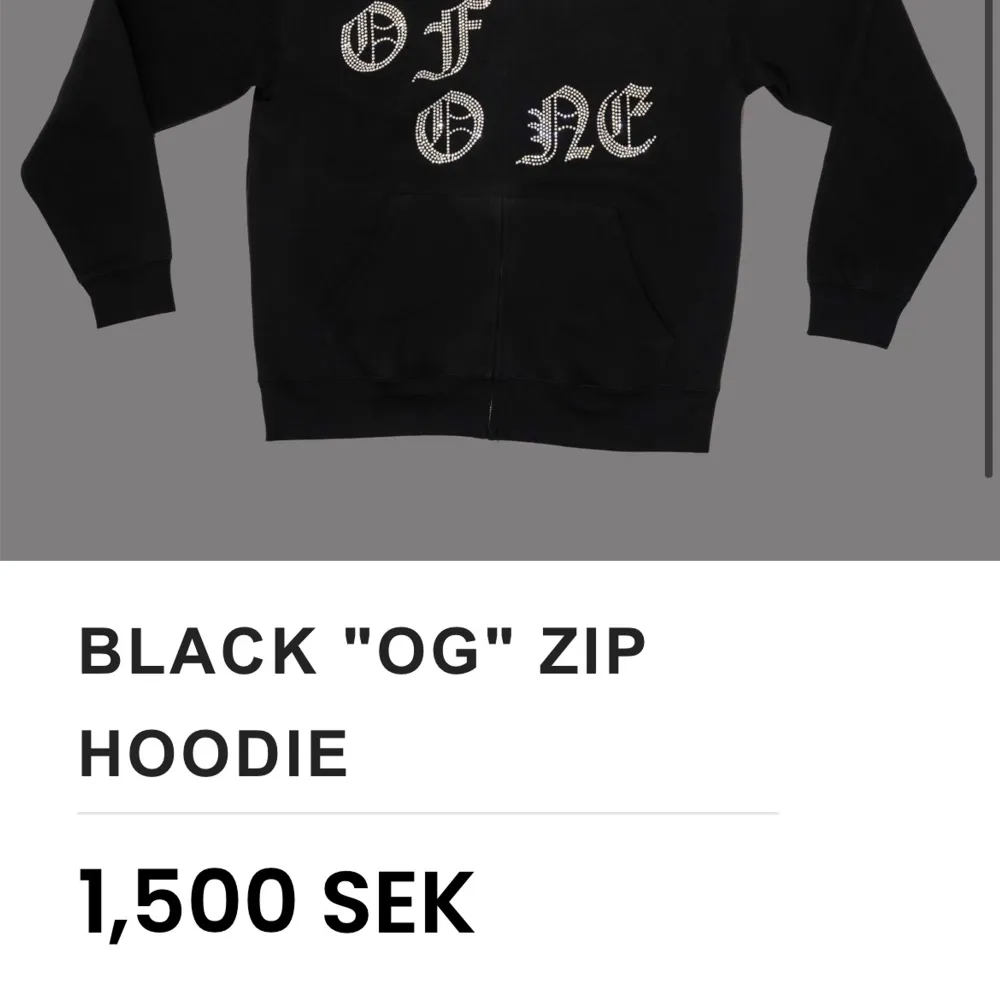 Väldigt skön och ursnygg Zip hoodie från One of one. Säljer pga för stor. Använd 1 gång. Nypris: 1500kr, mitt pris: 1300kr. Kan diskuteras om pris. . Tröjor & Koftor.