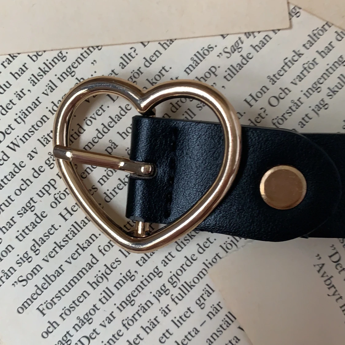 Jättefint bälte från pull & bear! - 90