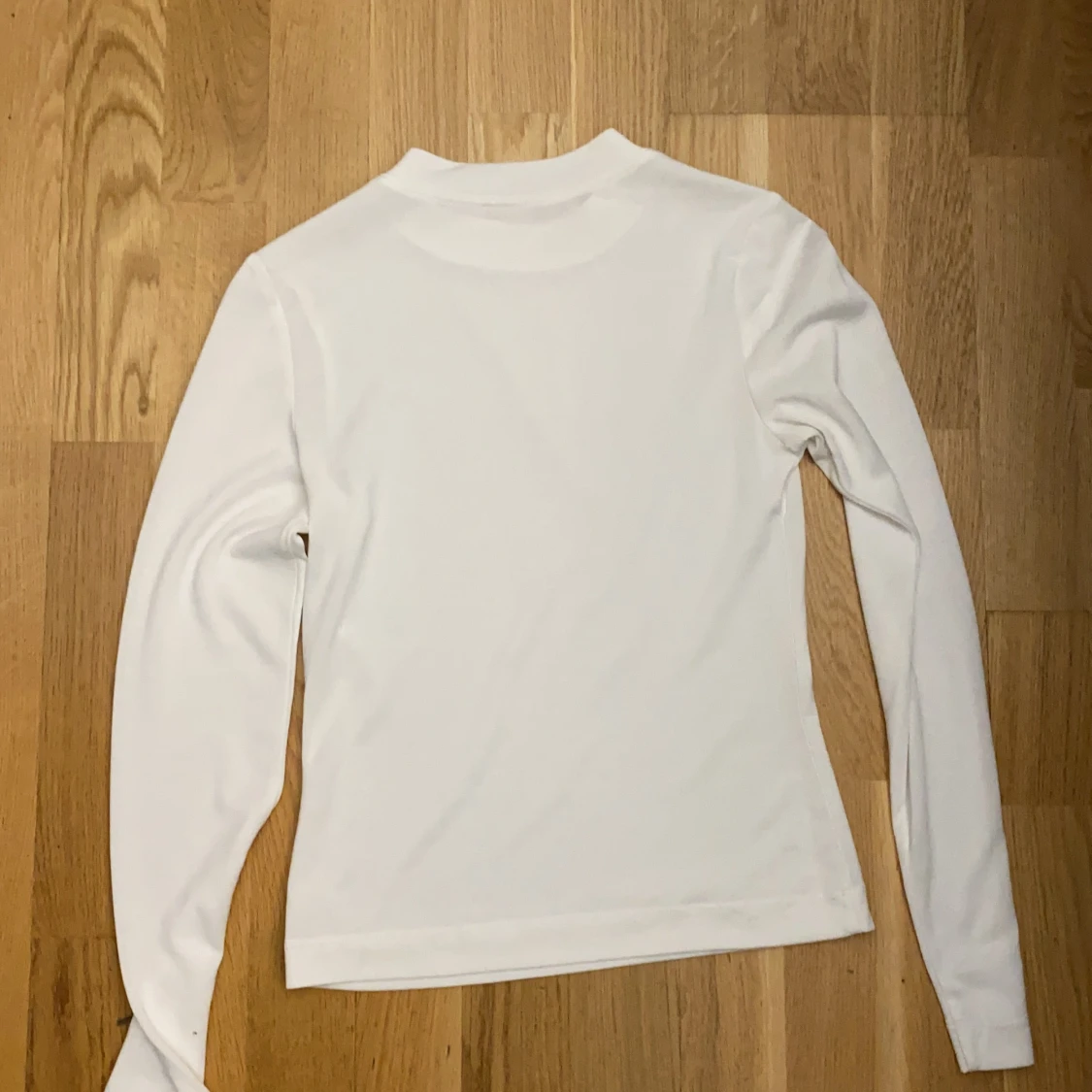 vit tröja, storlek XS - 91