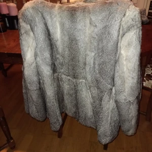 Dam jacka - Äkta kanin päls jacka