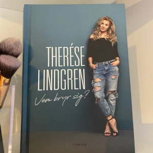 Therese Lindgren ”Vem bryr sig” - Säljer Therese Lindgrens bok ”Vem bryr sig” Den är endast läst 1 gång så den är i nyskick! Ingen andvändning för den längre därför säljs den. Skriv vid intresse eller fler bilder🥰
