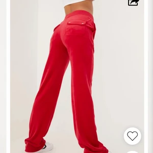 Jucy Couture byxor❤️ - Köpte för 2 månader sen har inte kommit till användning❤️.    Bara byxorna❤️