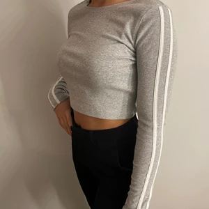 Topp - Snygg topp ifrån bikbok i nyskick!🤩