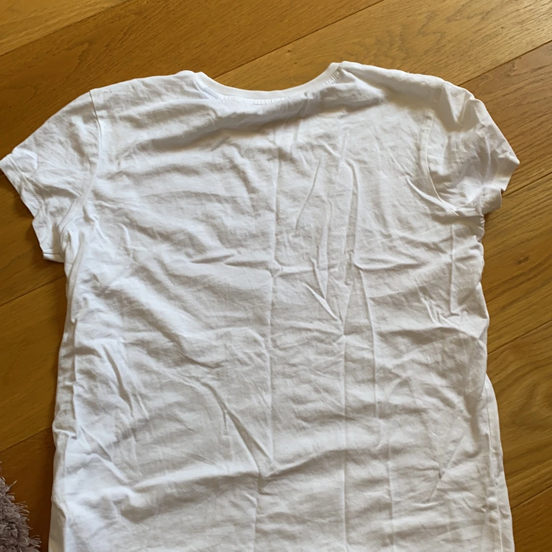 Vit gant t-shirt storlek 11-12 år - 90