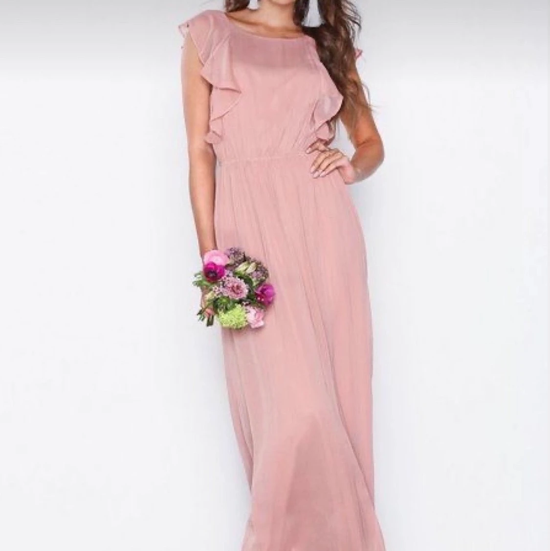 Helt ny aftonklänning/ långklänning/ stl: 40