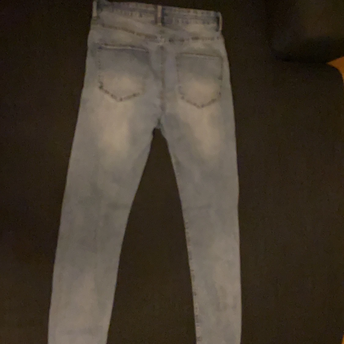 KLASSISKA BLÅA JEANS - 90