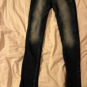 Byxa  - Använd en gång 