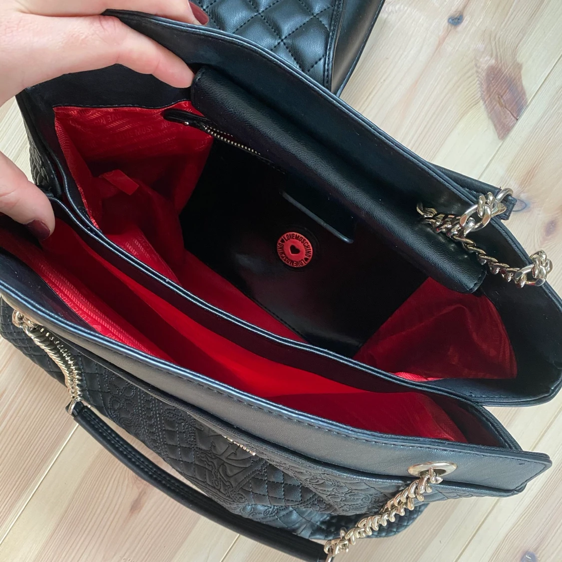 Love Moschino väska  - 91