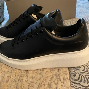 Alexander McQueen  - Original Alexander McQueen 