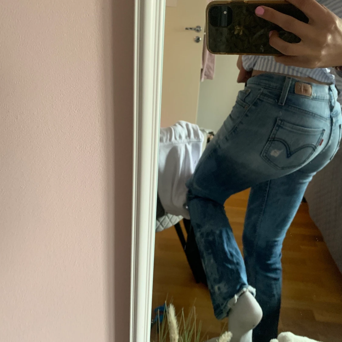 Lågmidjade jeans ifrån Levis - 90