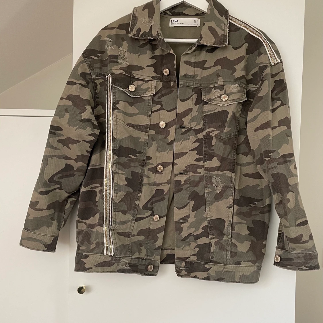 Grön militärjacka från zara 