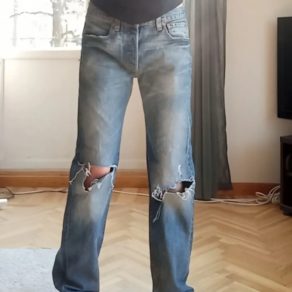 Så snygga och eftertraktade Levis jeans 501🌠. Jeans & Byxor.