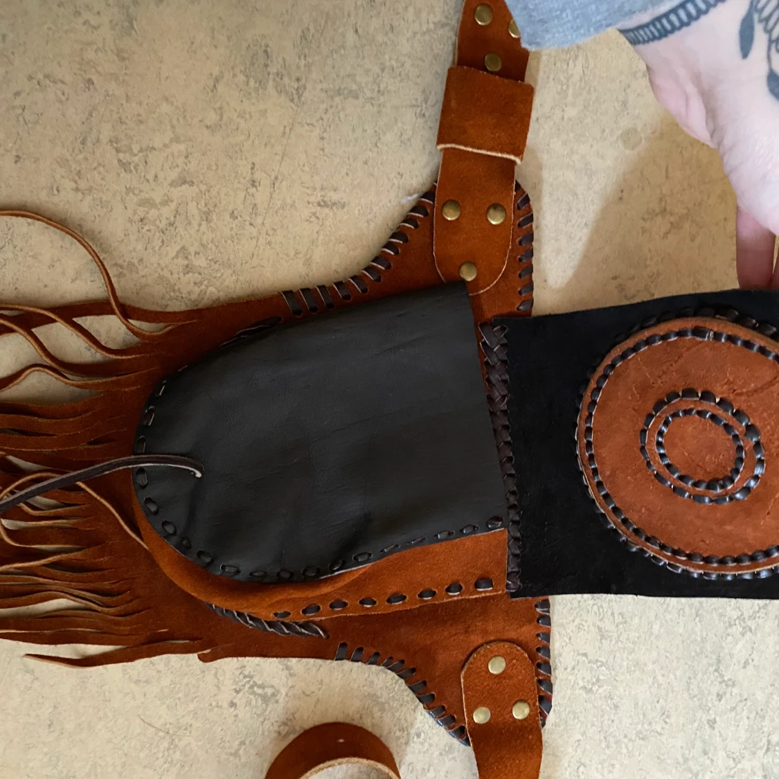 Handsydd magväska - 91