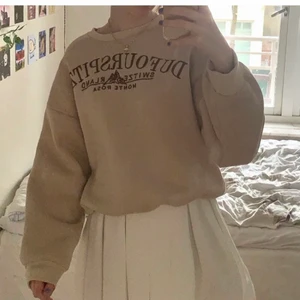 Sweatshirt  - Jätte snygg sweatshirt i storlek M 