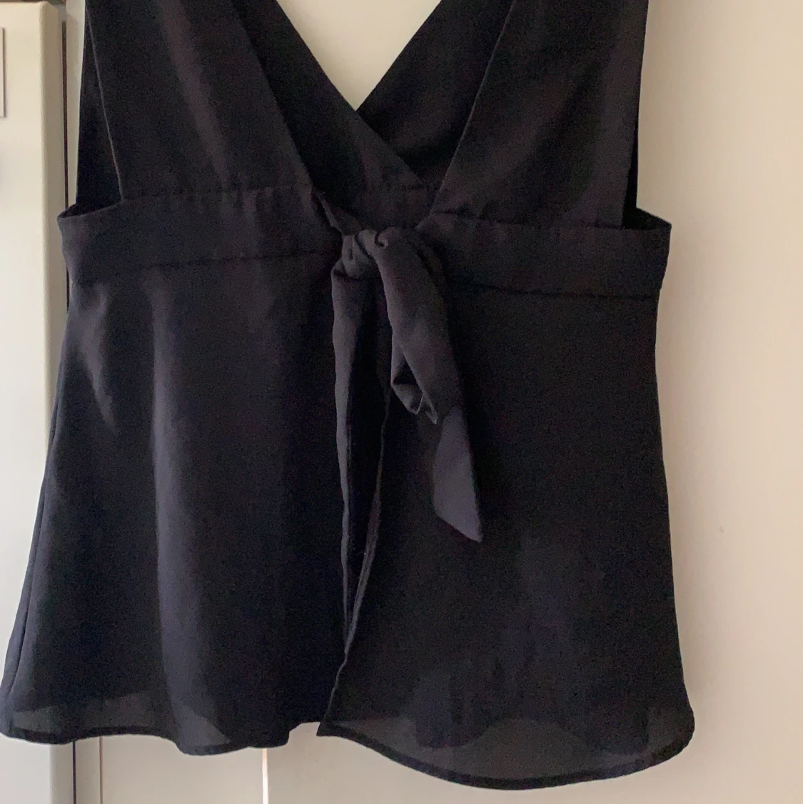 Topp men öppen rygg storlek 36  - 90