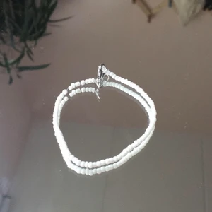 Vit armband🤍 - Vit armband 🤍För 15kr + 20kr frakt 
