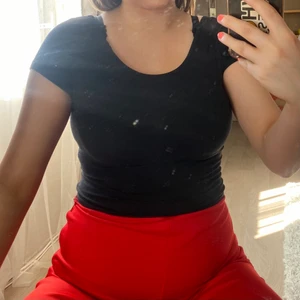 Svart croptop - Svart tshirt croptop i storlek S