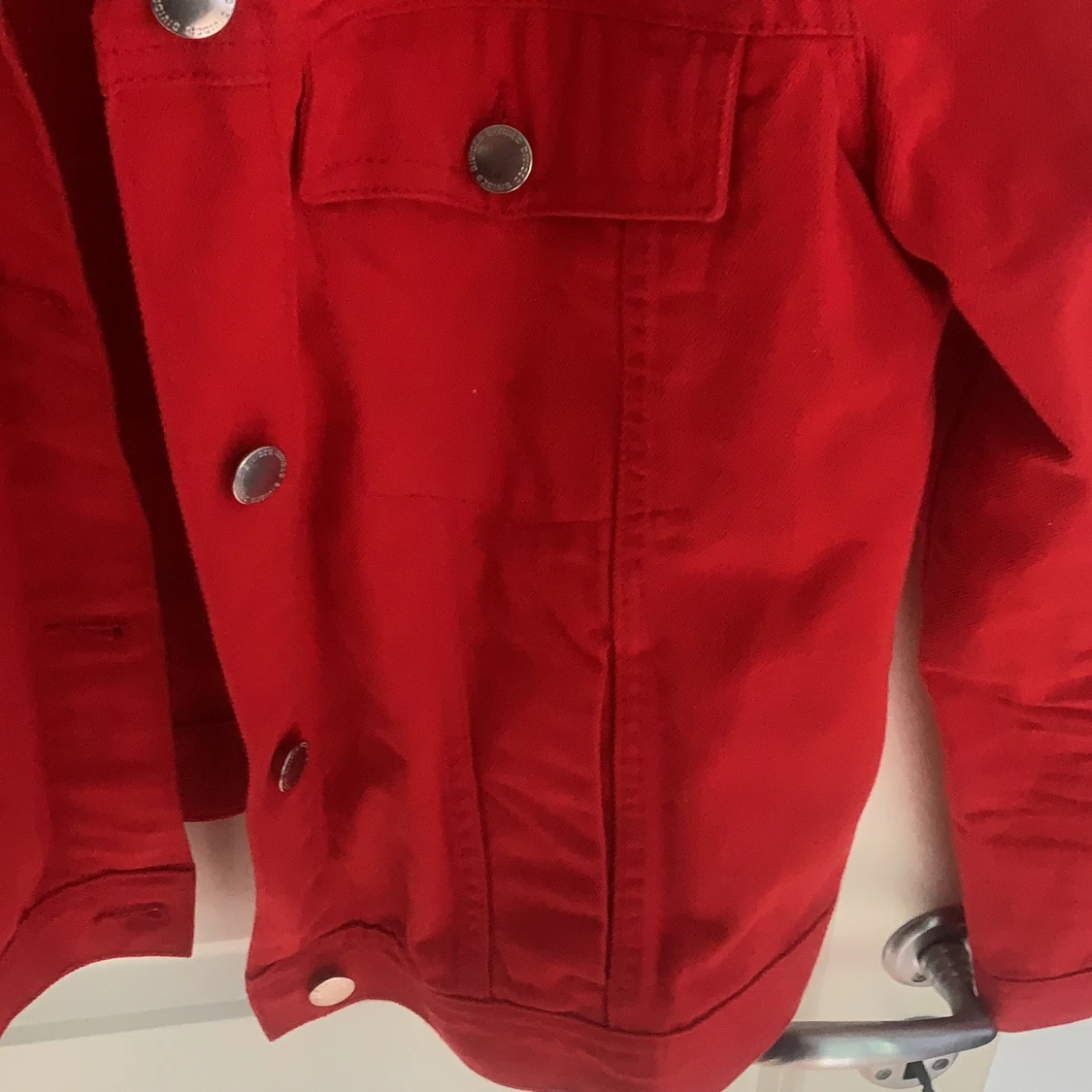 Röd jeans jacka  - 90