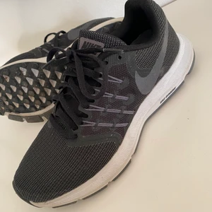 Nike running stl 37,5 - Bra skick 