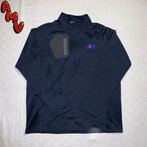 Vintage Fleece Zipper - Vintage Fleece Zipper.                                                                     No size tag                                                                                 Fits like L                                                                                Skick 10/10                                                                       Modellen är 185cm lång. Mer finns på sidan, skriv vid ytterligare frågor eller funderingar♻️🔌 Priser går alltid att diskuteras!