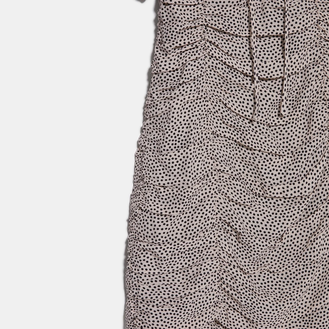 Slutsåld zara klänning - 91