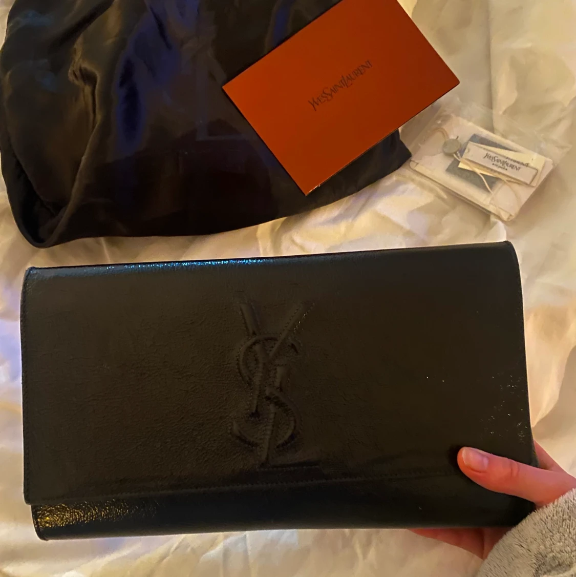 Yves Saint Laurent väska - 90