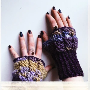 Deep purple mittens - Different shades of purple mixed with yellow create these dreamy mittens! One size one color, but can tailor it to your needs! Handmade.  Contact this ad if you want a custom order.  Can make anything!