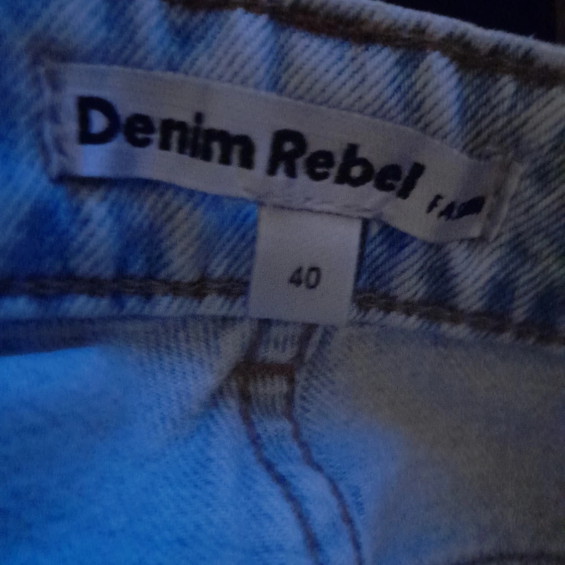Jeans  - 47