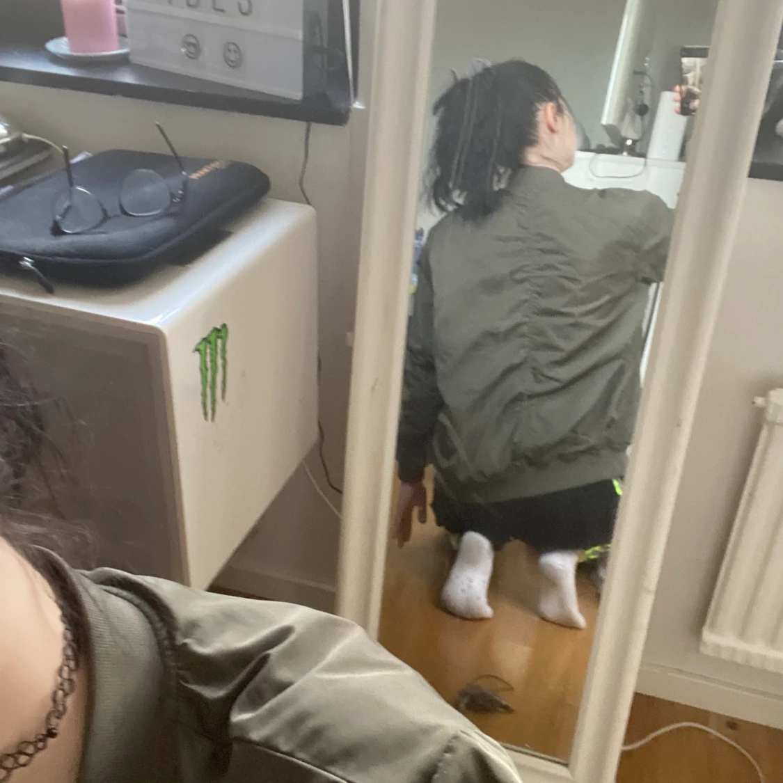 Militär grön bomber jacka  - 90