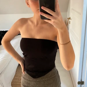 Topp - Säljer denna eftersom den aldrig är använd! Frakten tillkommer