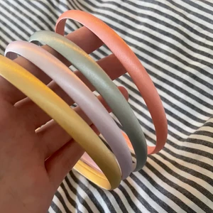 Diadem - 15kr/st eller alla för 50. Oanvända och frakt på 15kr