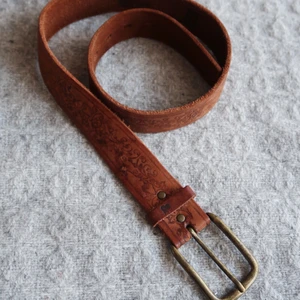 Bälte - Frakt tillkommer 