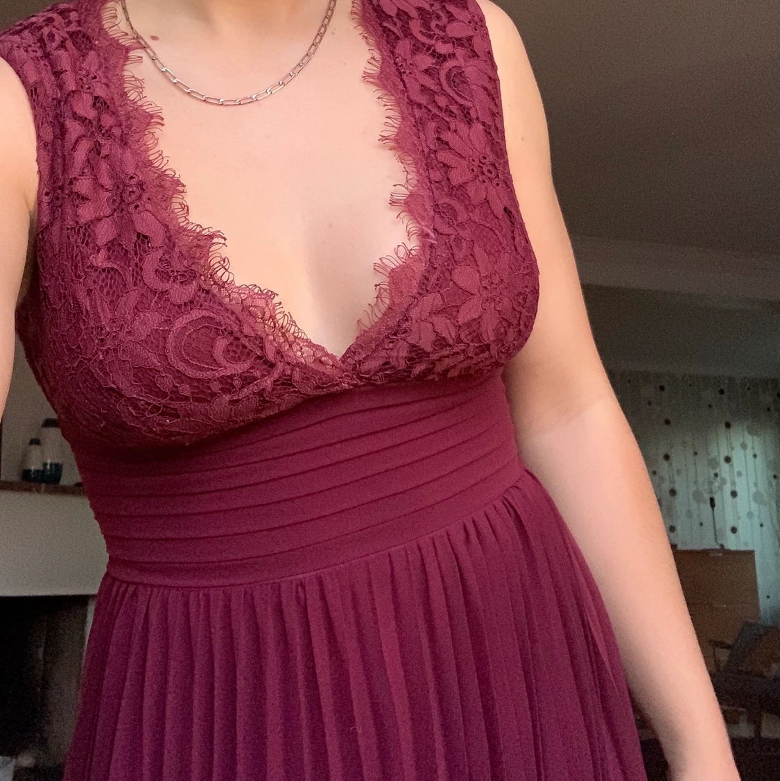 Vinröd balklänning - 90