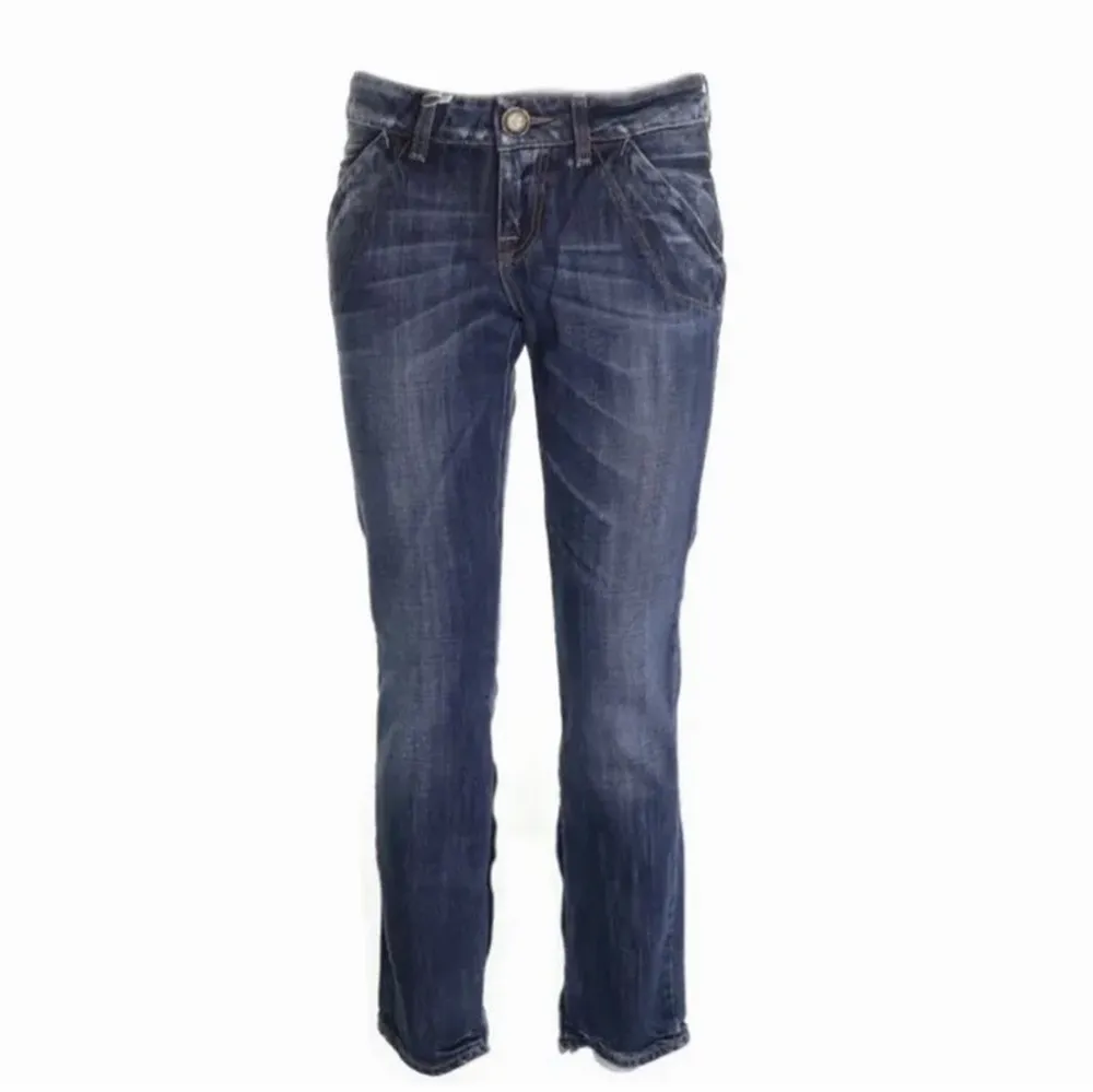  Skit snygga Liu jo jeans. Säljer på grund av att dom är för stora på mig. Nypris: 999kr. Jeans & Byxor.