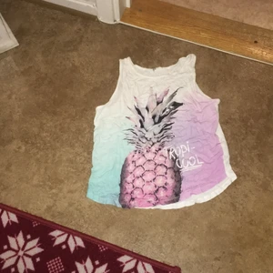 Linne  - Gott skick betalning sker via swish 