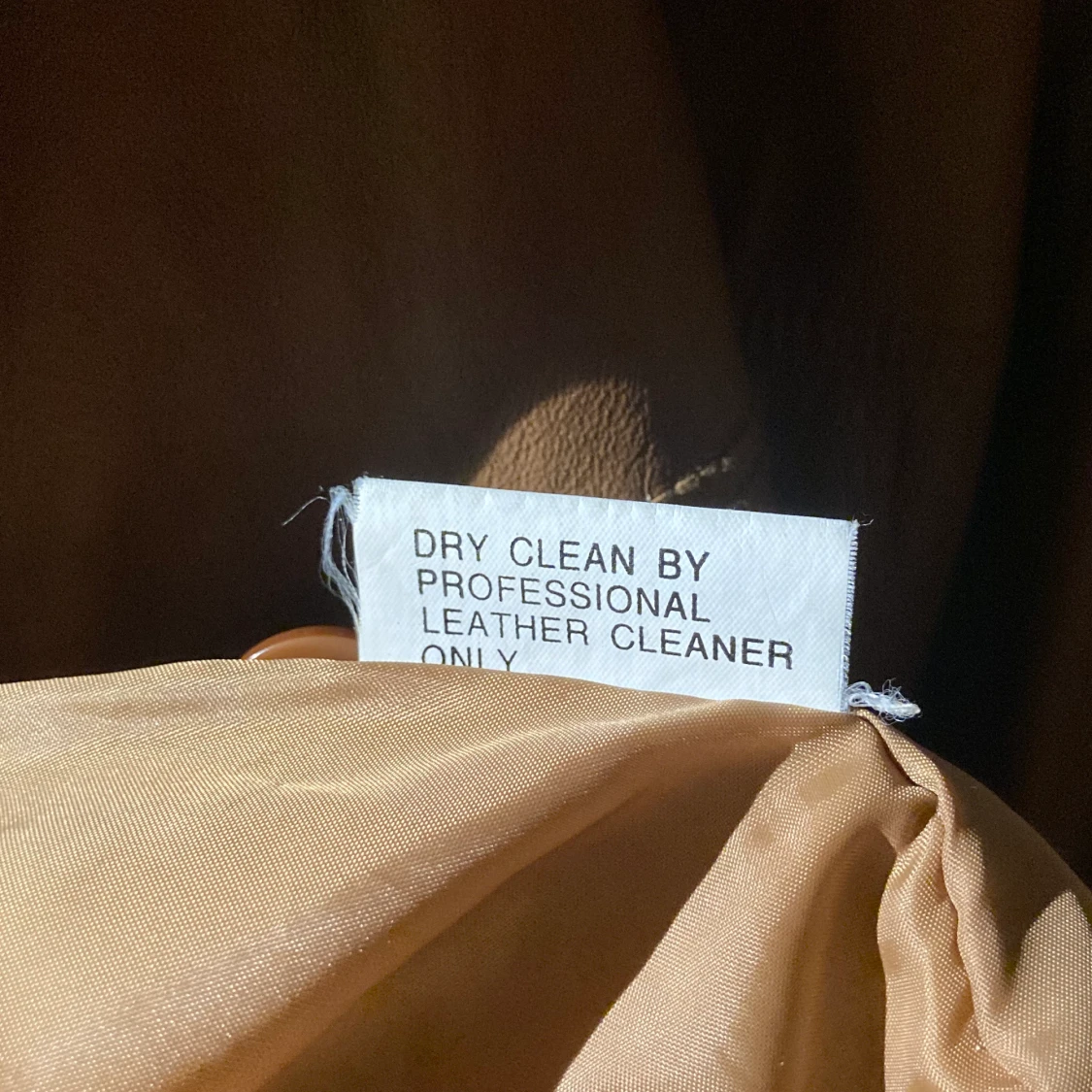 Brun läderjacka  - 91