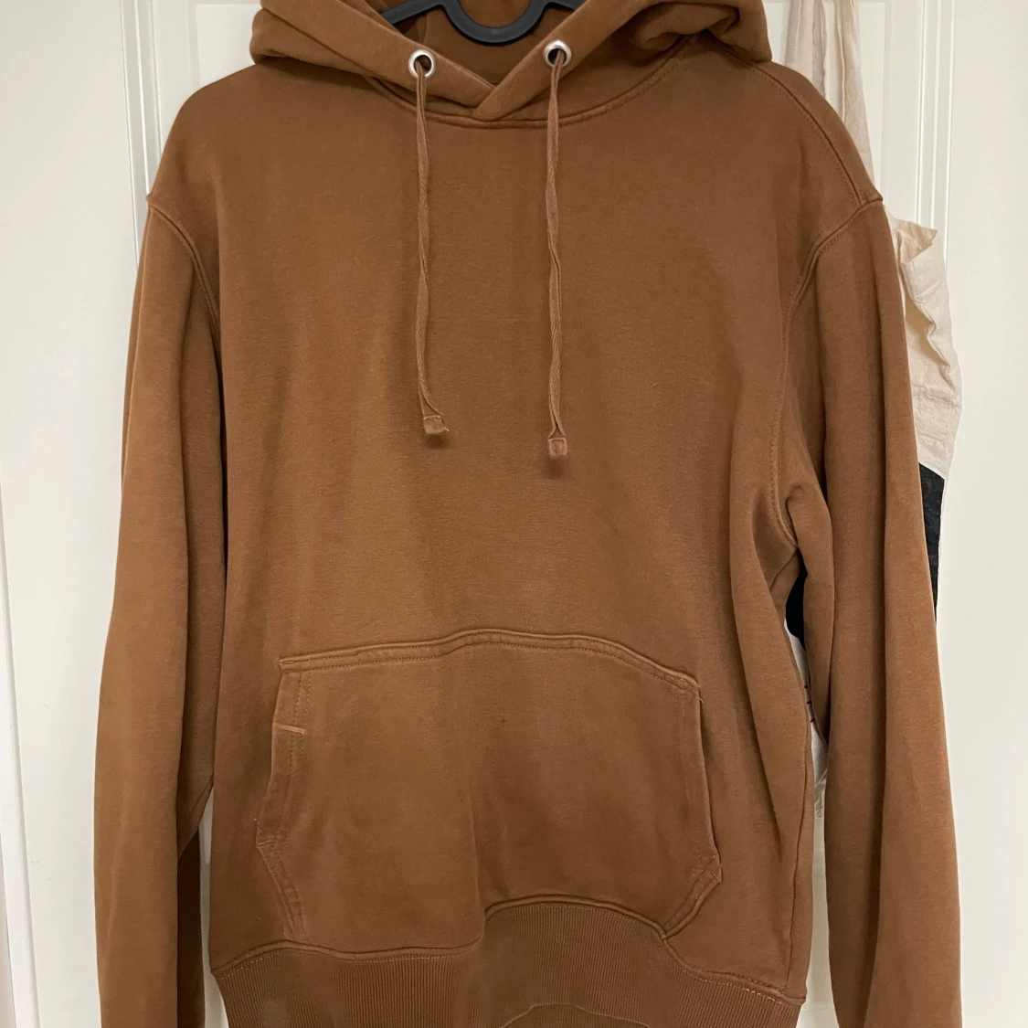 Brun hoodie
