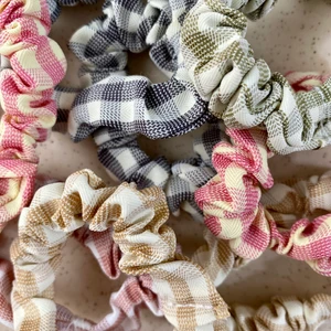Scrunchy, Scrunchie - %100 Cotton, elastic band to stretch, standart size