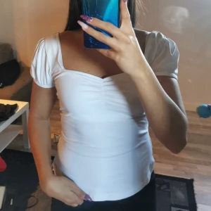 Fin t-shirt  - Helt oanvänd tröja. Lapp finns kvar 