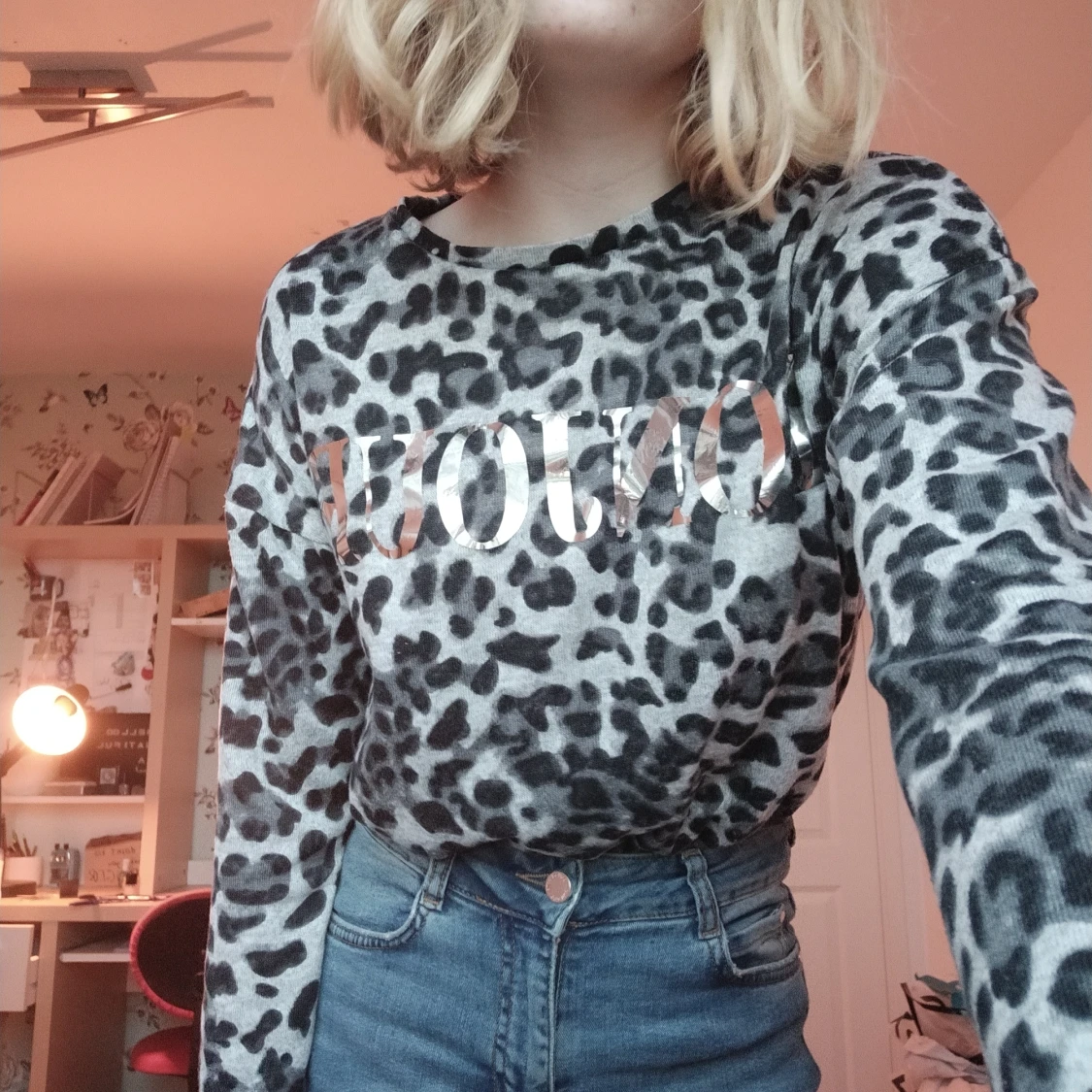 Bonjour Grey leopard print