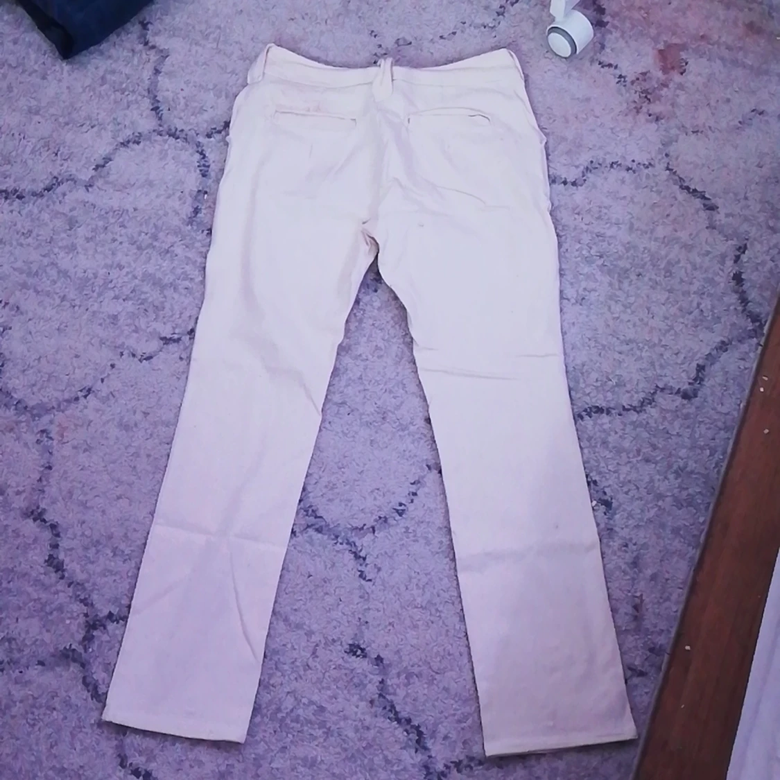 Vita kostymbyxor M - 90
